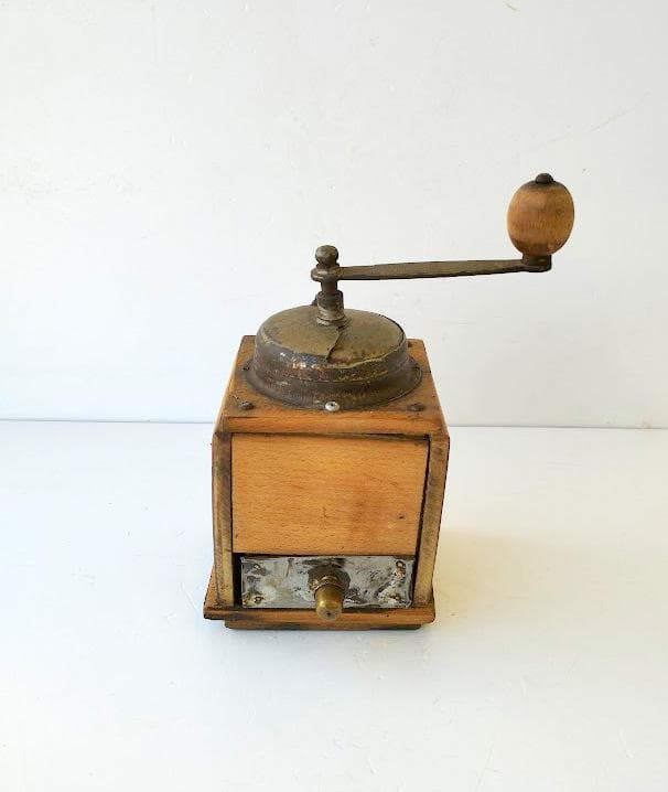 Vintage Italy coffee grinder, utensil to mince the coffee, in wood and brass, Italian-style coffee grinder product image